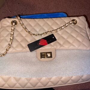 Elegant Cream Quilted Women's Bag